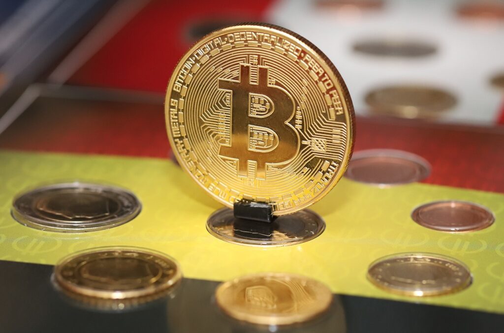 仮想通貨の取引で手数料が安いプラットフォームはどこですか？