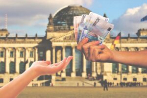 仮想通貨の税金対策におすすめの方法は？